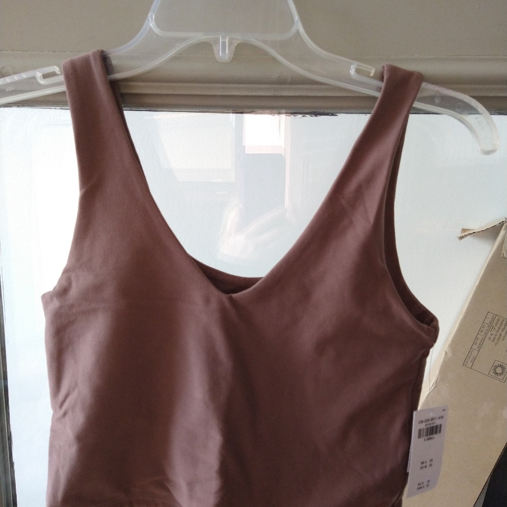 Abercrombie and Fitch Tank top XS New💜! Perfect Lightweight For Spring 26